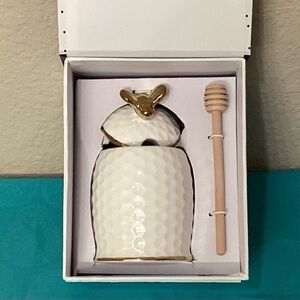 Milano White and Gold Honey Bee Jar with Dipper Set